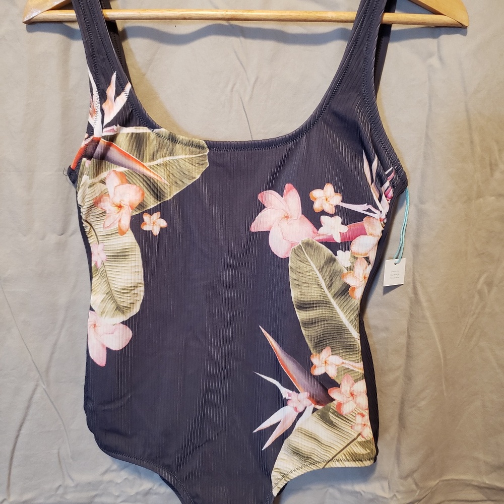 Kona Sol 1 piece Floral Suit